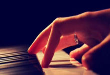 離心小型<b style='color:red'>噴霧干燥機(jī)</b>(大型離心<b style='color:red'>噴霧干燥機(jī)</b>)